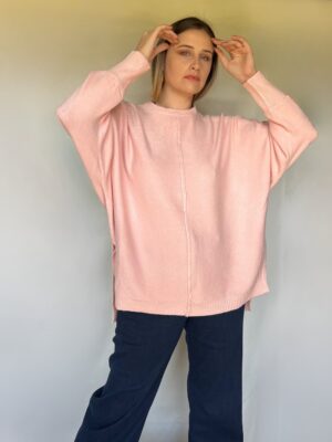 Sweater Over Rosa